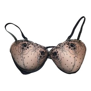 VICTORIA'S SECRET Lace Embroidered Padded Underwire Push Up‎ Bra - Size 36D
